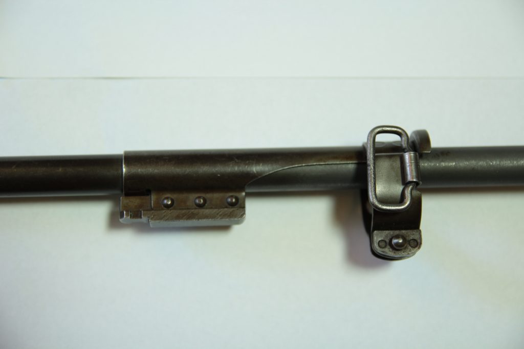 bayonet lug